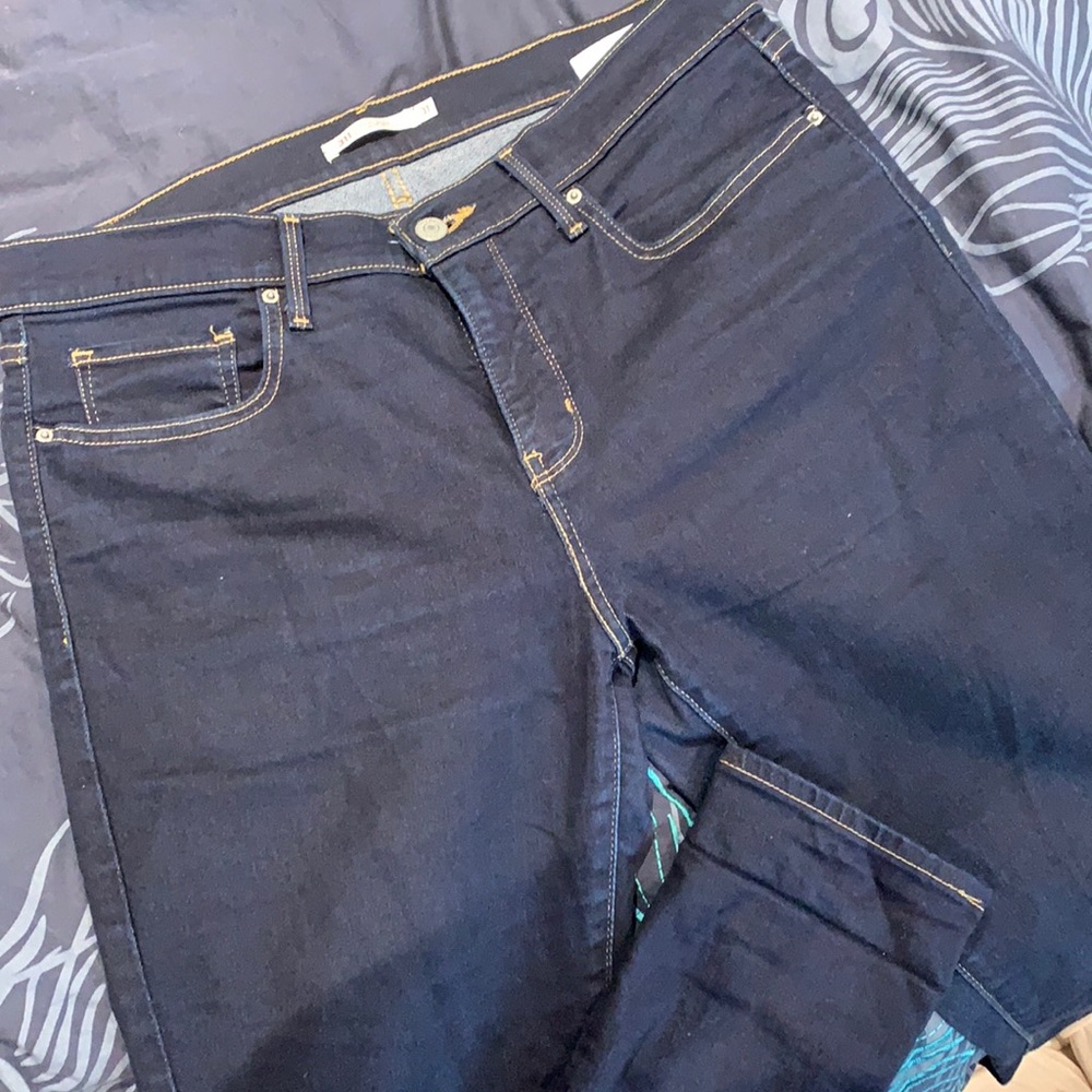 Levi jeans